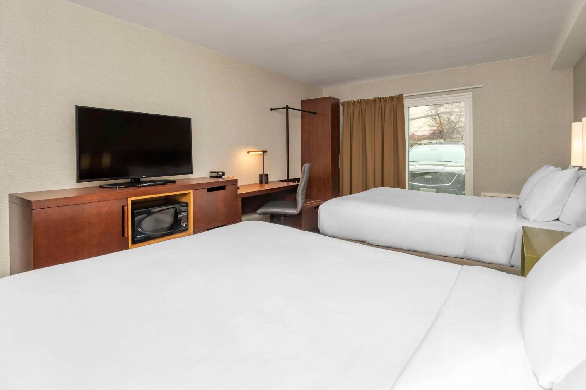 Comfort Inn Съдбъри Екстериор снимка