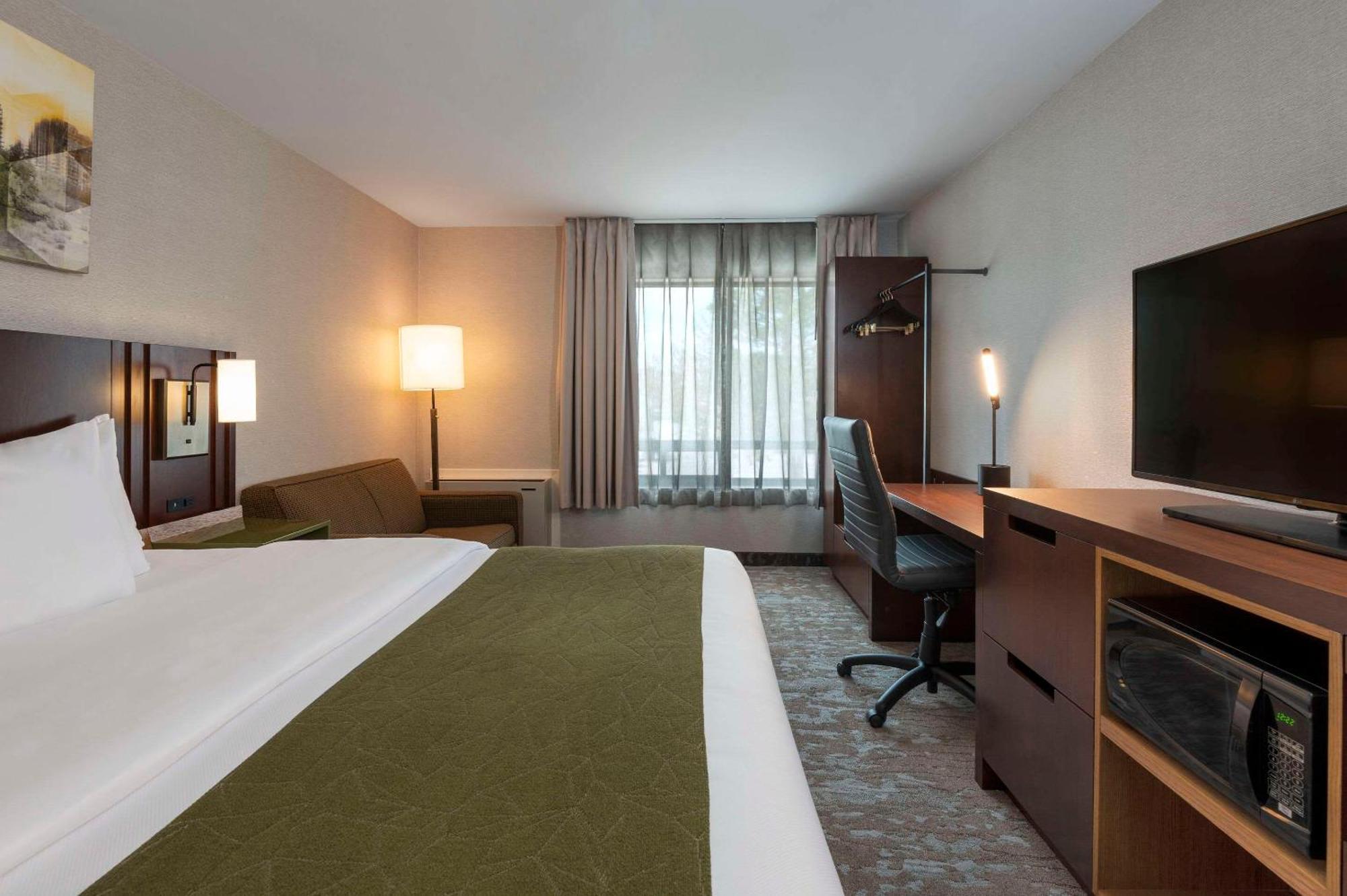 Comfort Inn Съдбъри Екстериор снимка