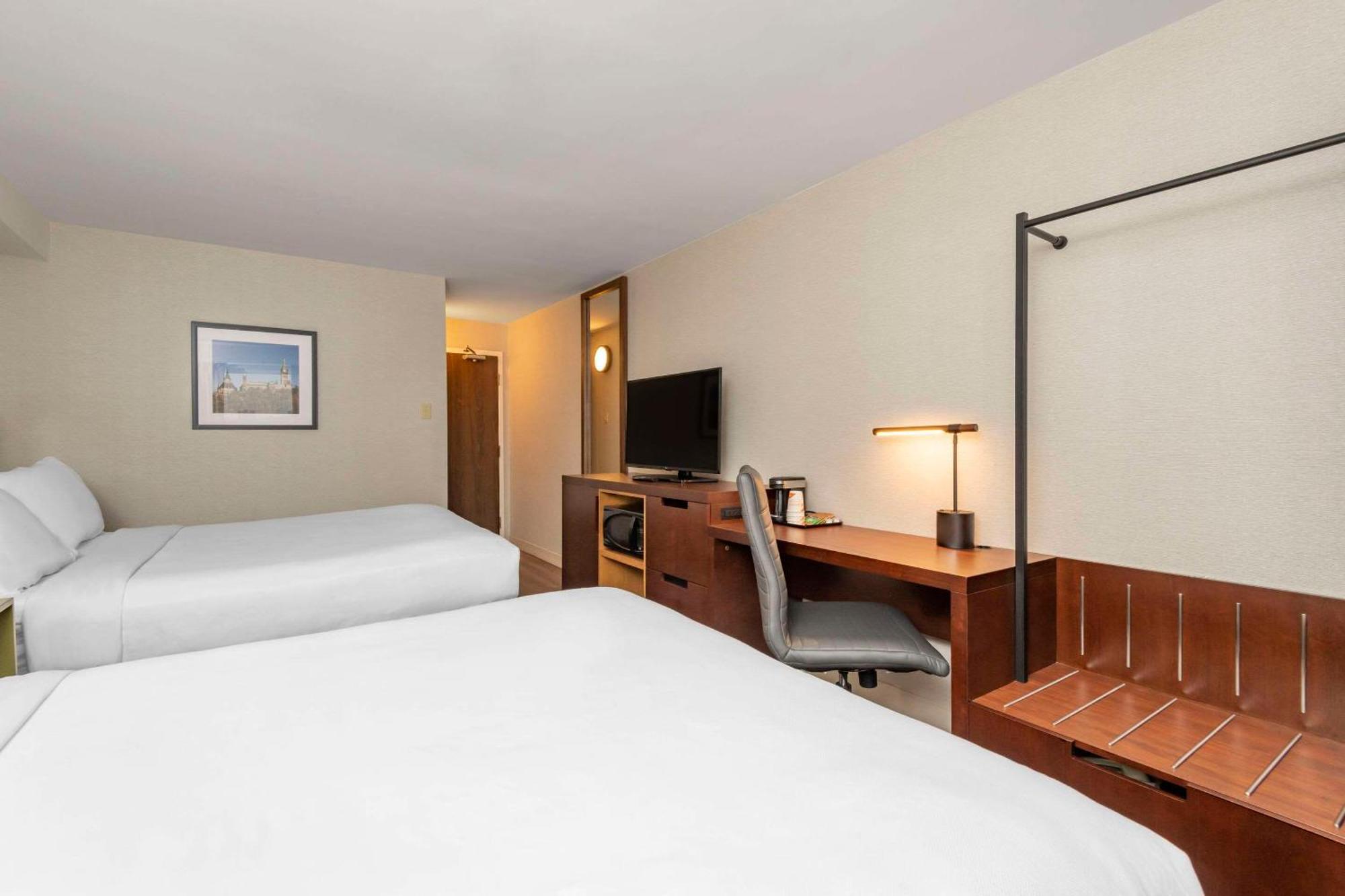 Comfort Inn Съдбъри Екстериор снимка